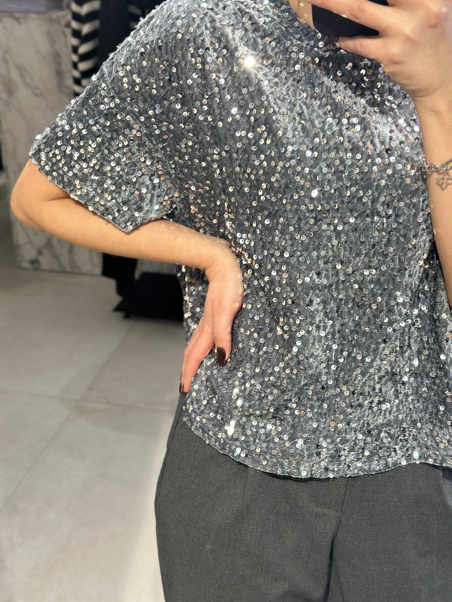 Pailletten-Shirt