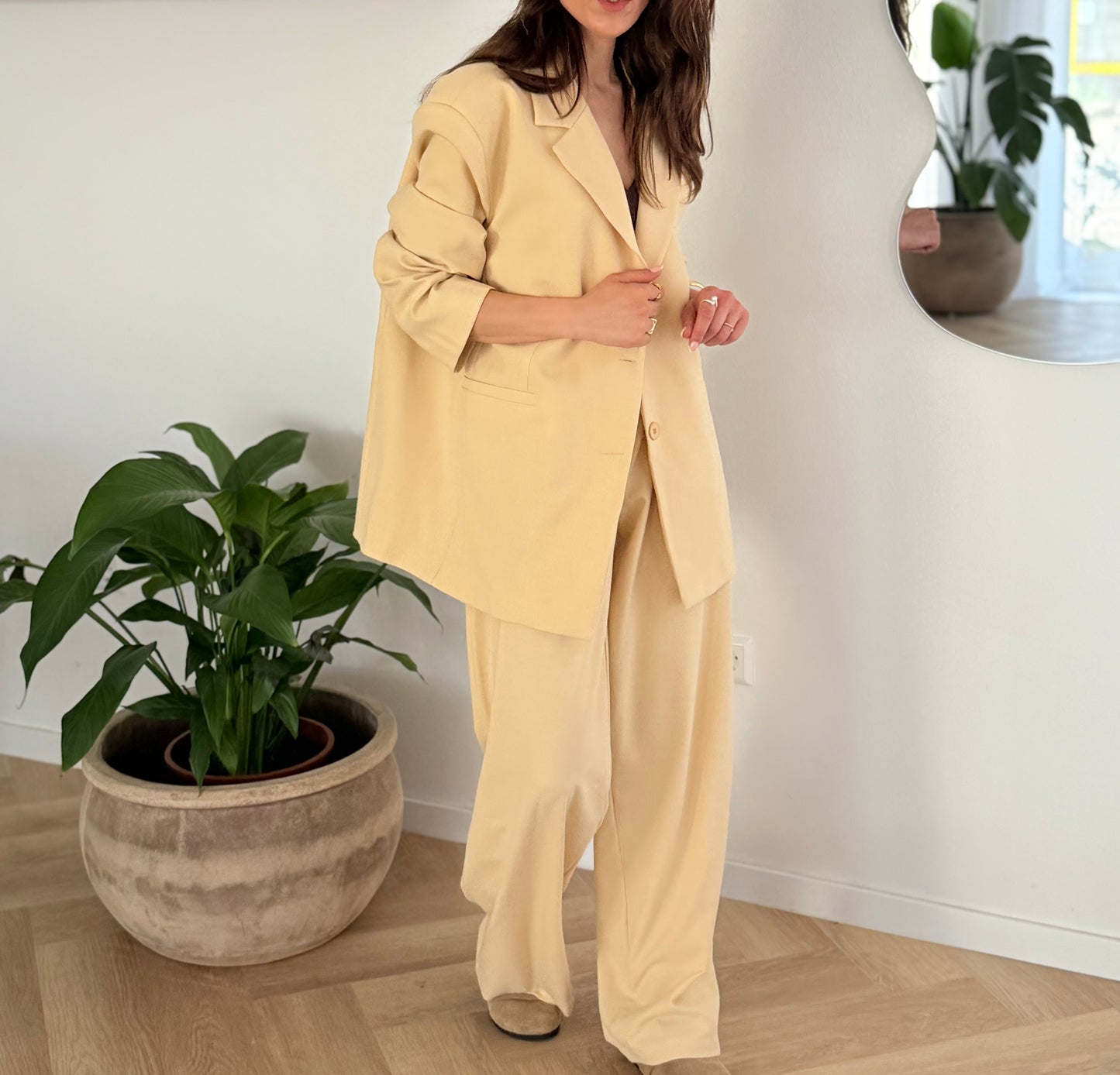 ANZUGSHOSE “Butter Yellow”
