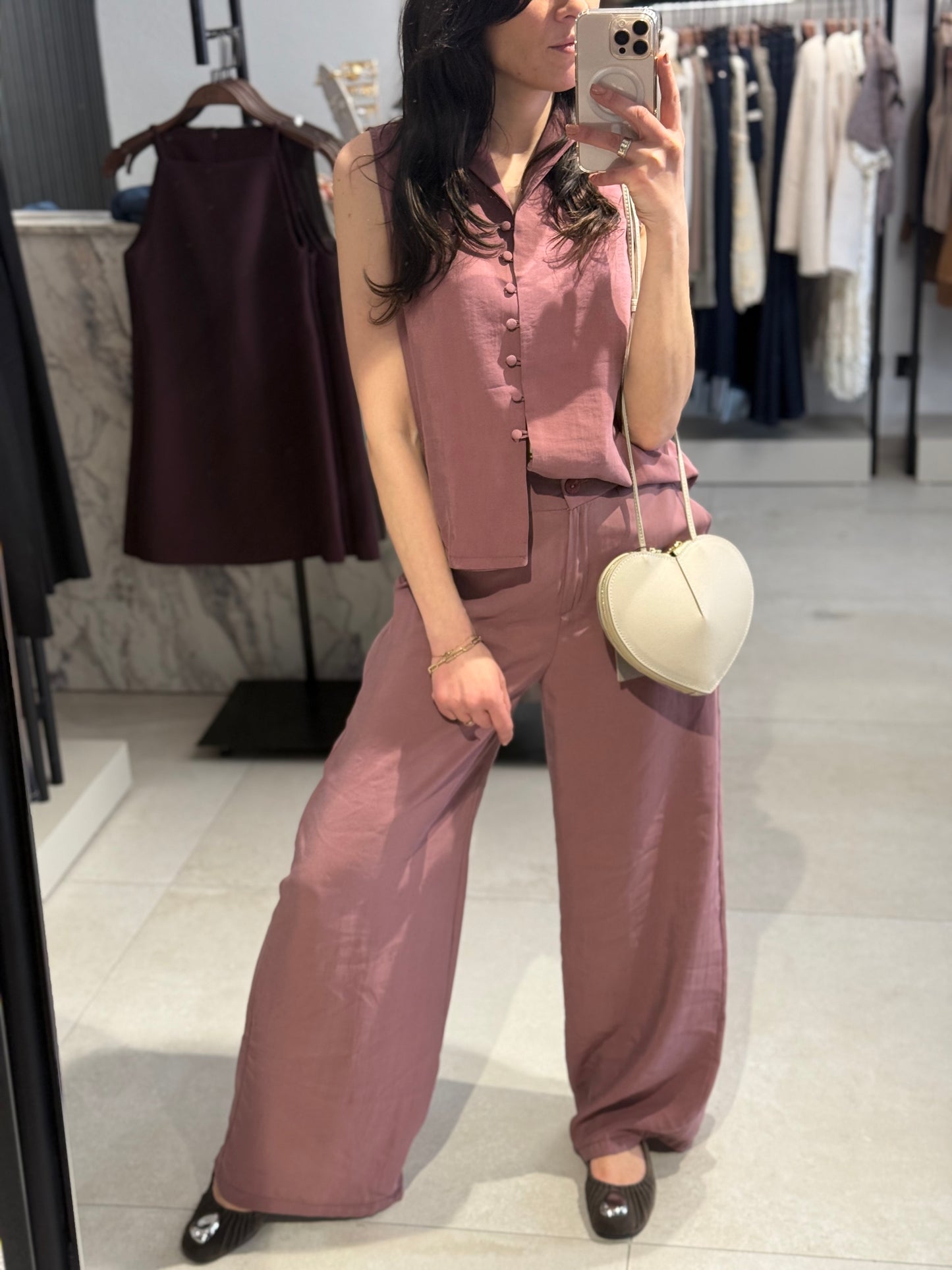 ÄRMELLOSE BLUSE – Rosé