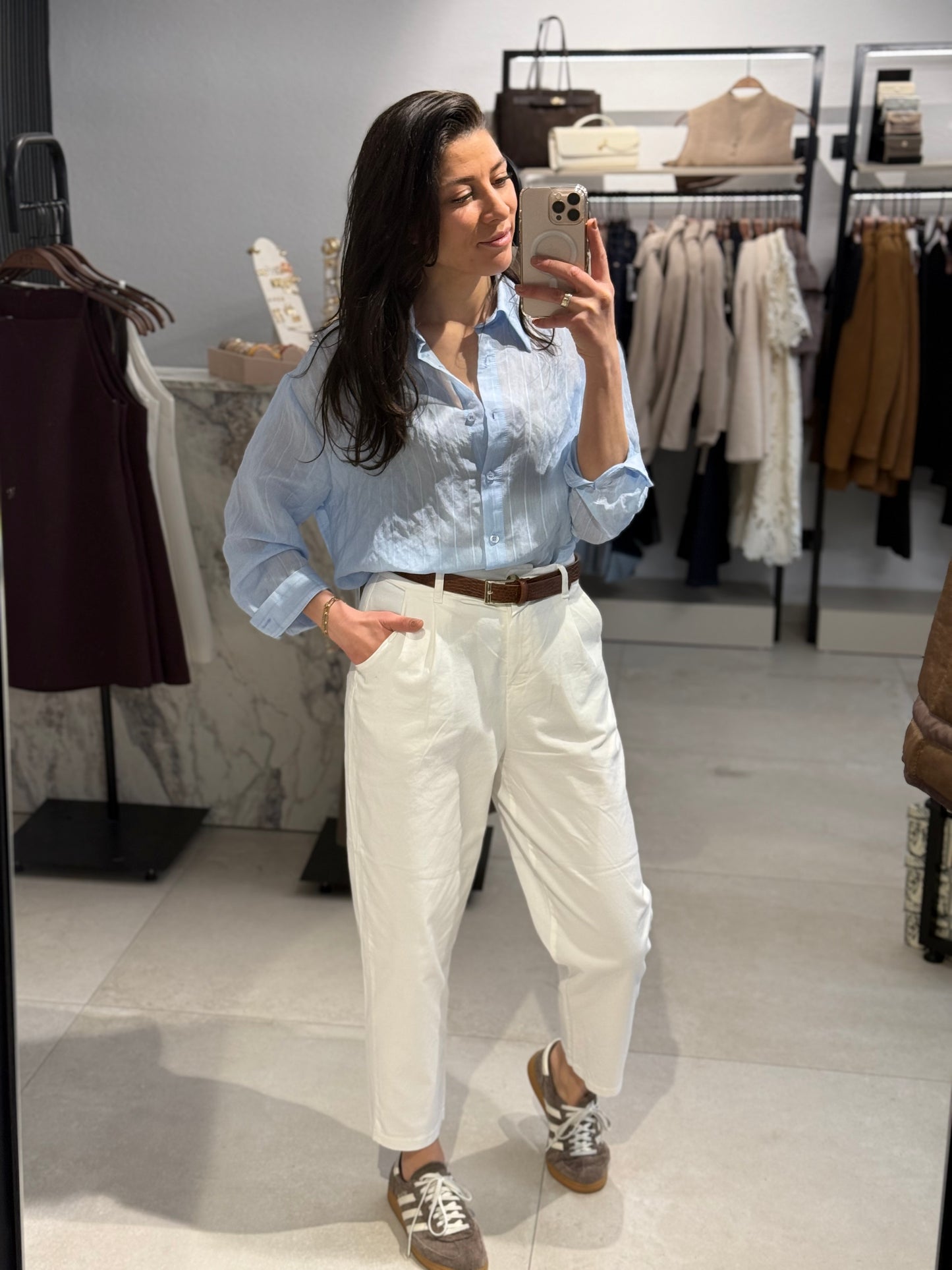 BLUSE MIT STRUKTURSTREIFE