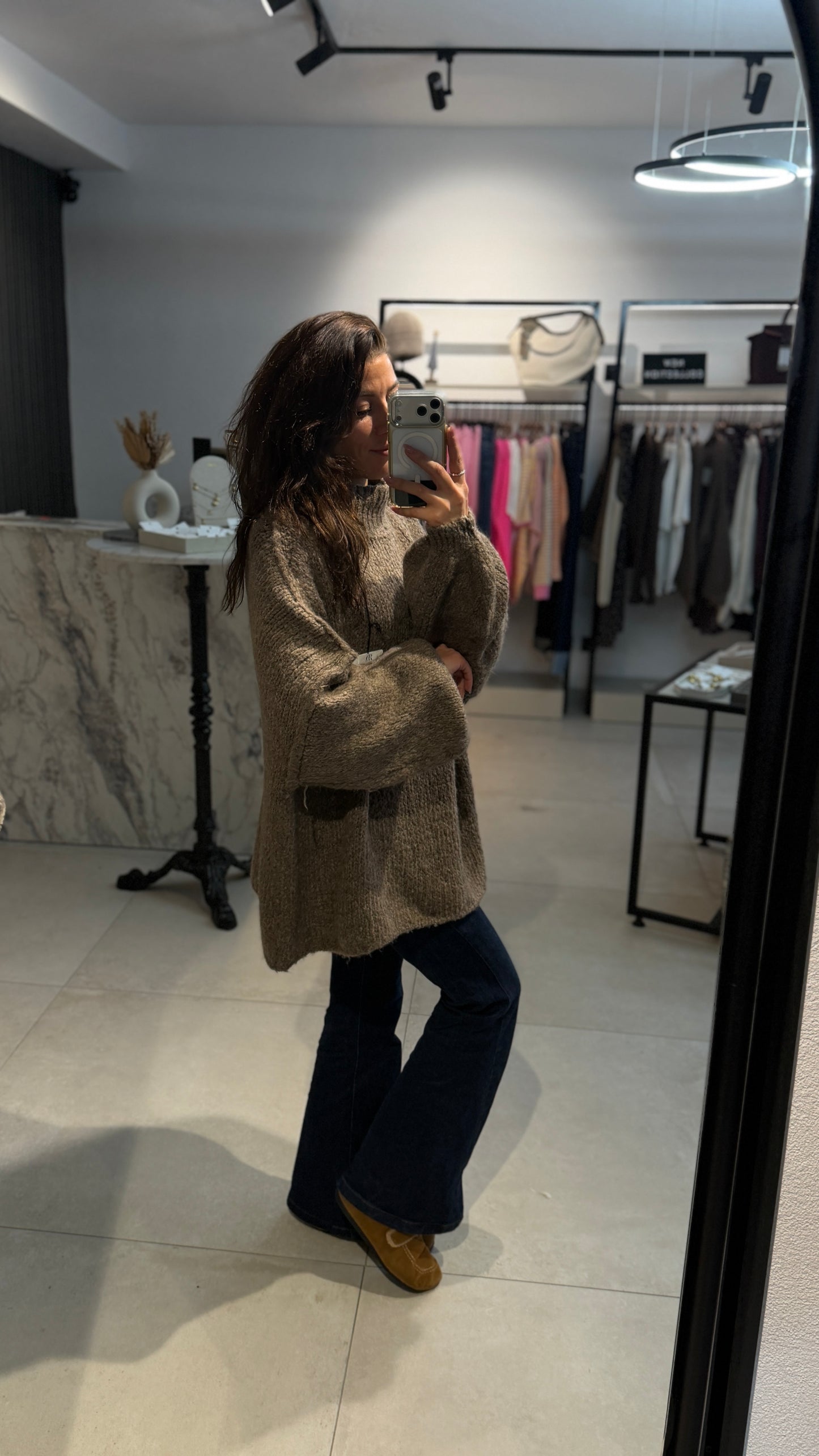 FLAUSCHİ OVERSİZE PULLOVER MİT STEHKRAGEN