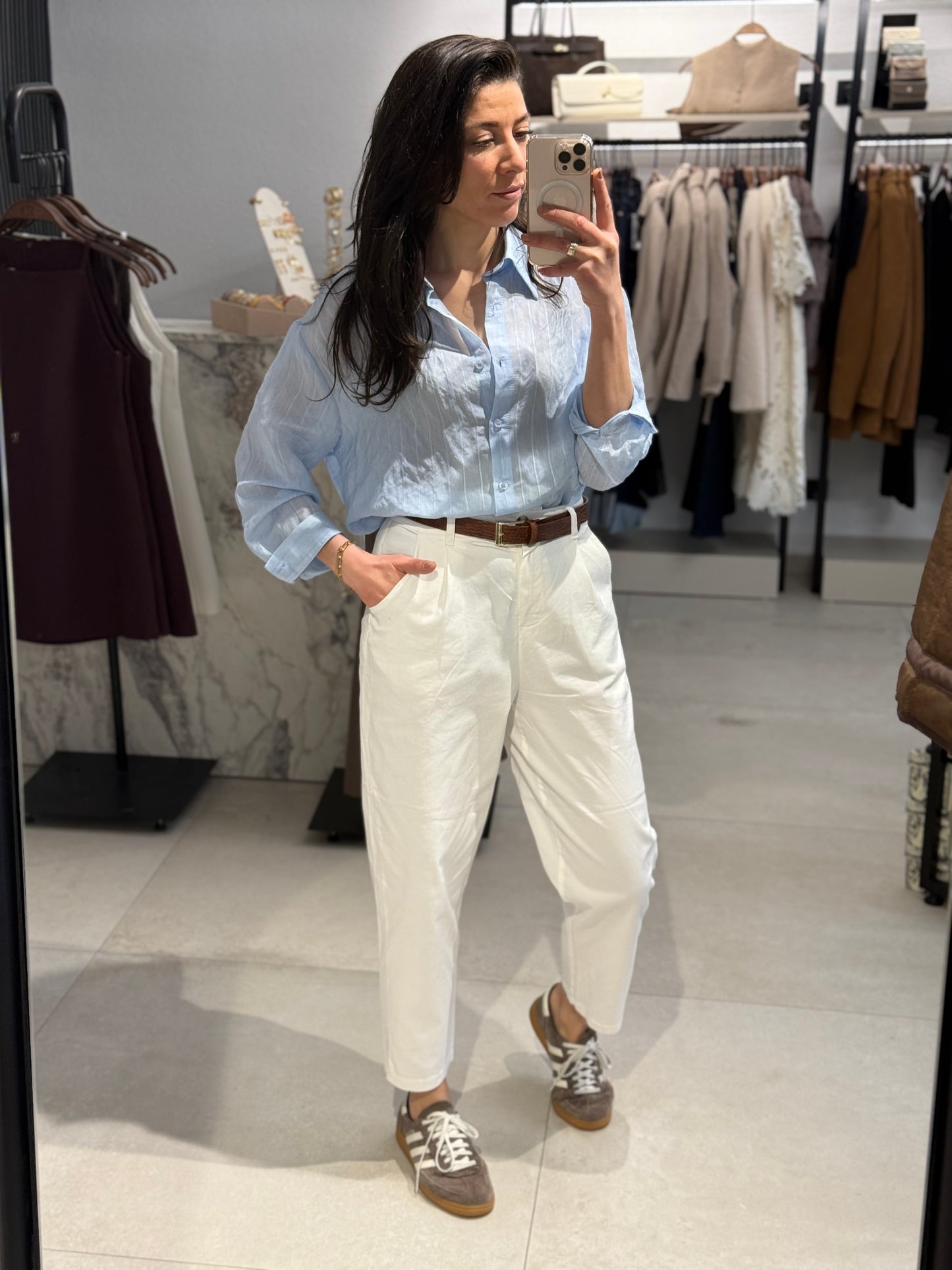 BLUSE MIT STRUKTURSTREIFE