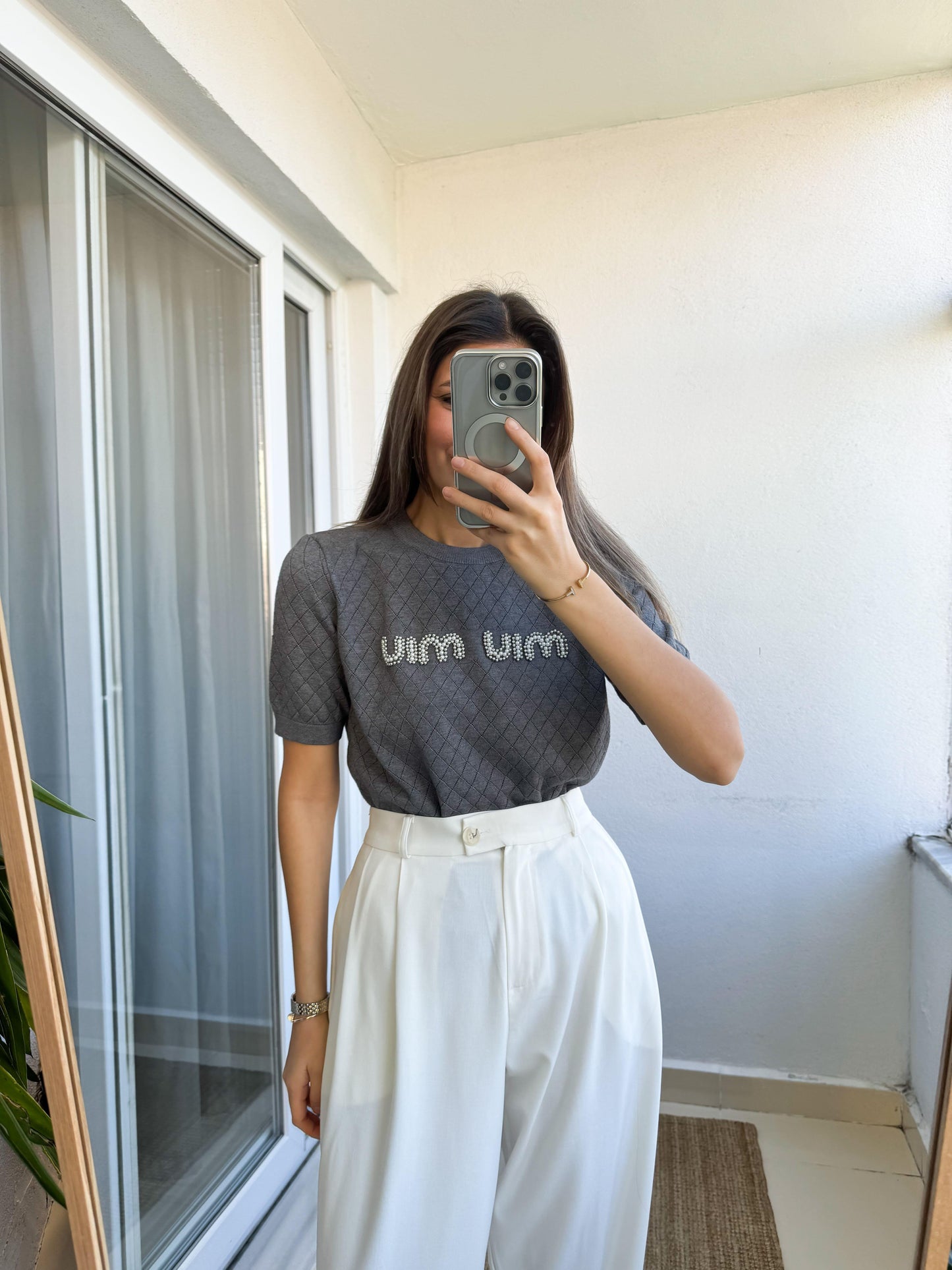 FEINSTRICK SHIRT MIT PERLENSTICKEREI