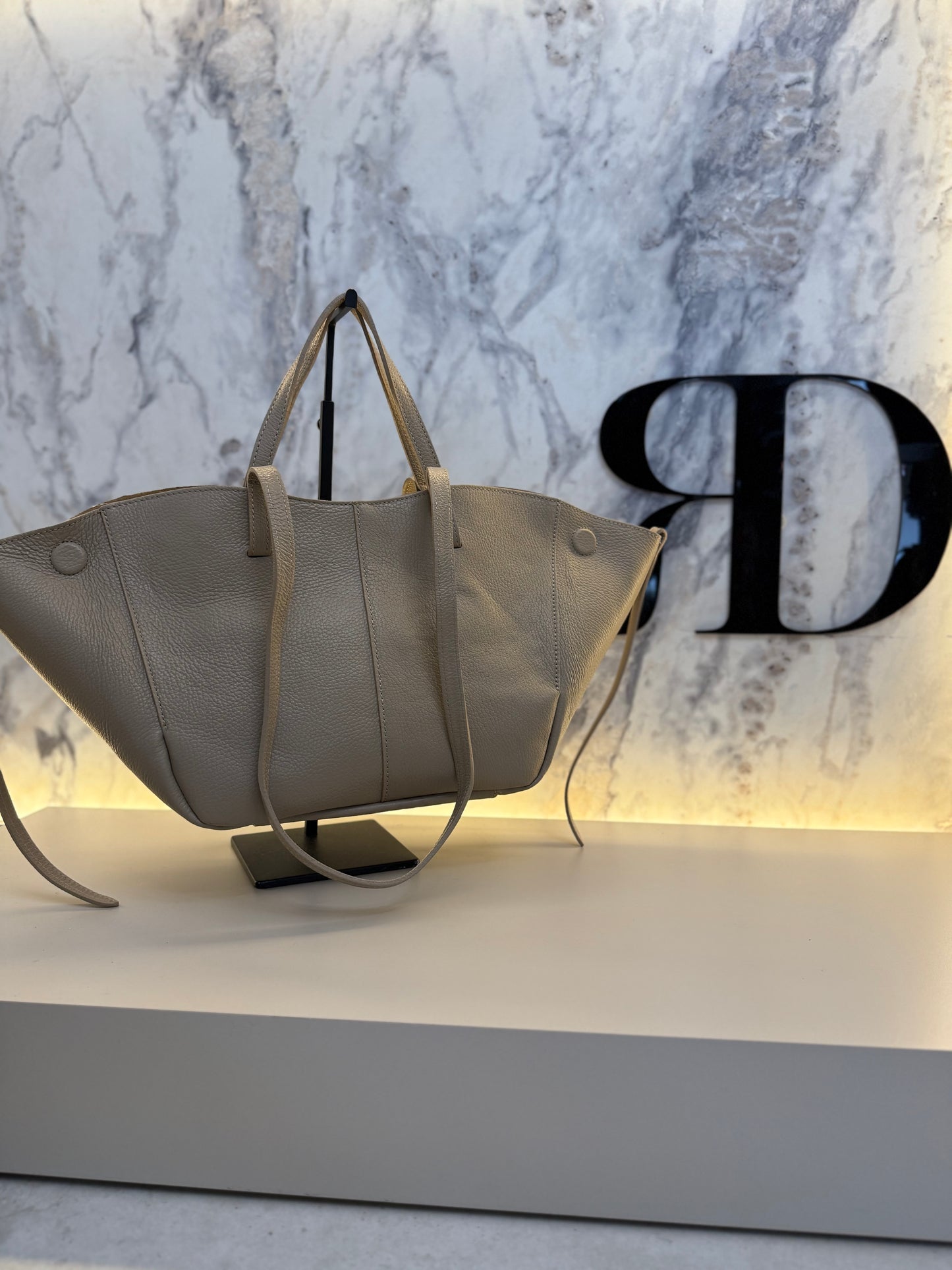 CYMA LEDER-SHOPPER GENARBTES
LEDER XL